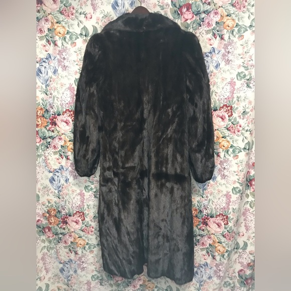 Stunning Vintage trench length Neiman-Marcus Custom Fur Coat! Beaver?!? - Picture 8 of 12